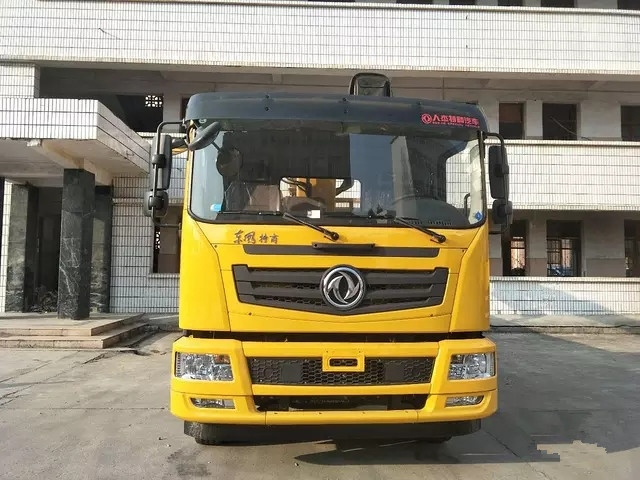 東風(fēng)單橋徐工8噸隨車(chē)吊的價(jià)格多少錢(qián)